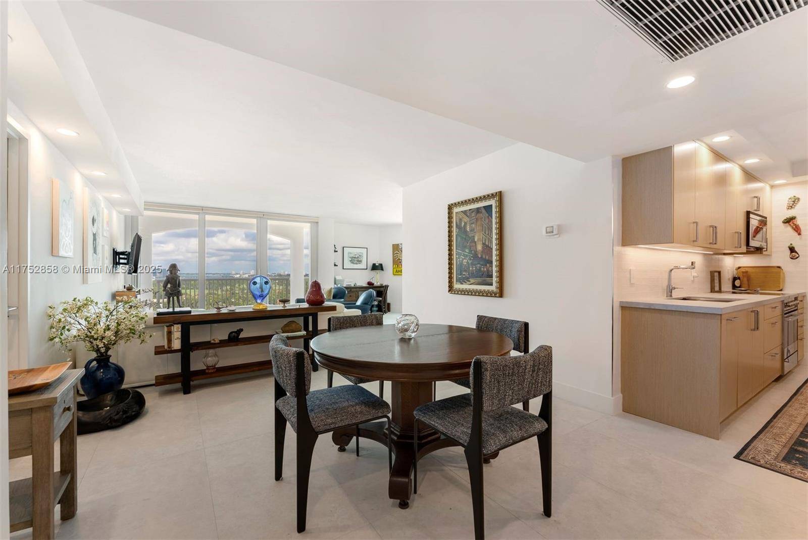 Beautifully renovated large one bedroom corner unit with expansive views over Miami Beach to downtown Miami.