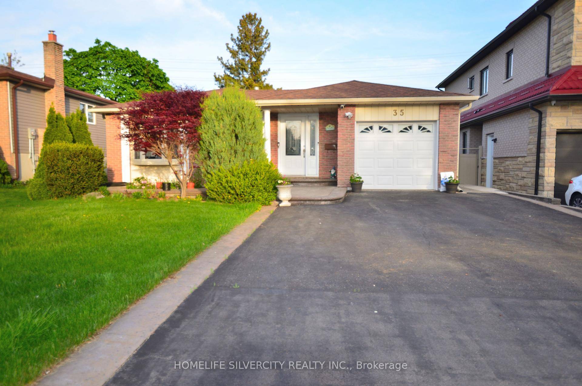 Beautiful Well Maintained Renovated 3 Bedrooms, 2 Washrooms Detached Bungalow Home With Garage And Big Backyard Available In High Demand Location 'G' Section of Brampton.