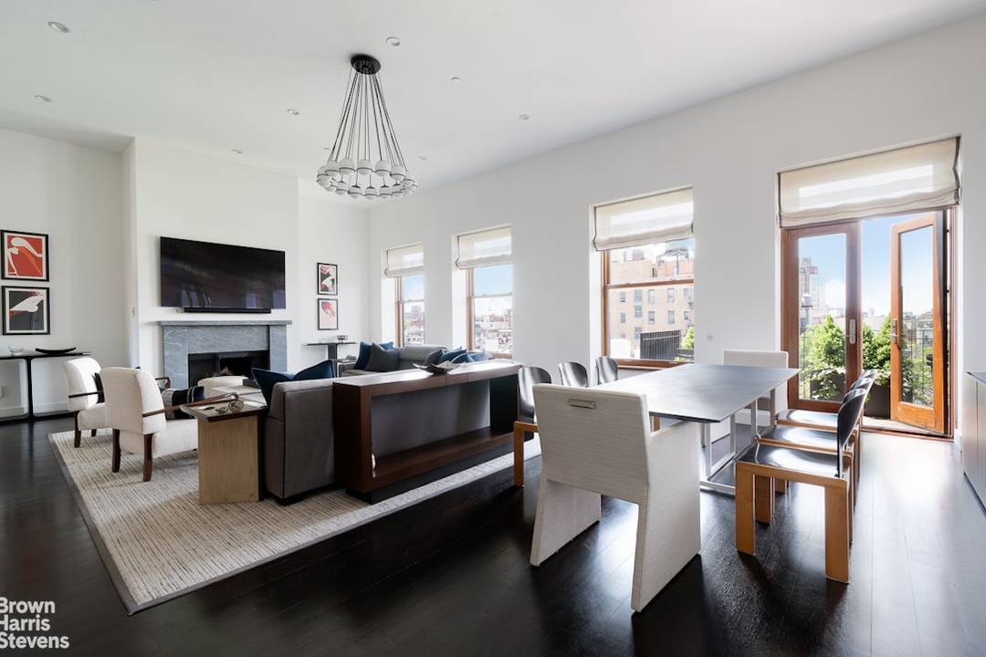 173 MacDougal Street, PHW is an exquisite doorman condominium with gorgeous city views, ceiling heights that soar up to 12 feet, and an impressive 1, 560 square foot roof terrace.