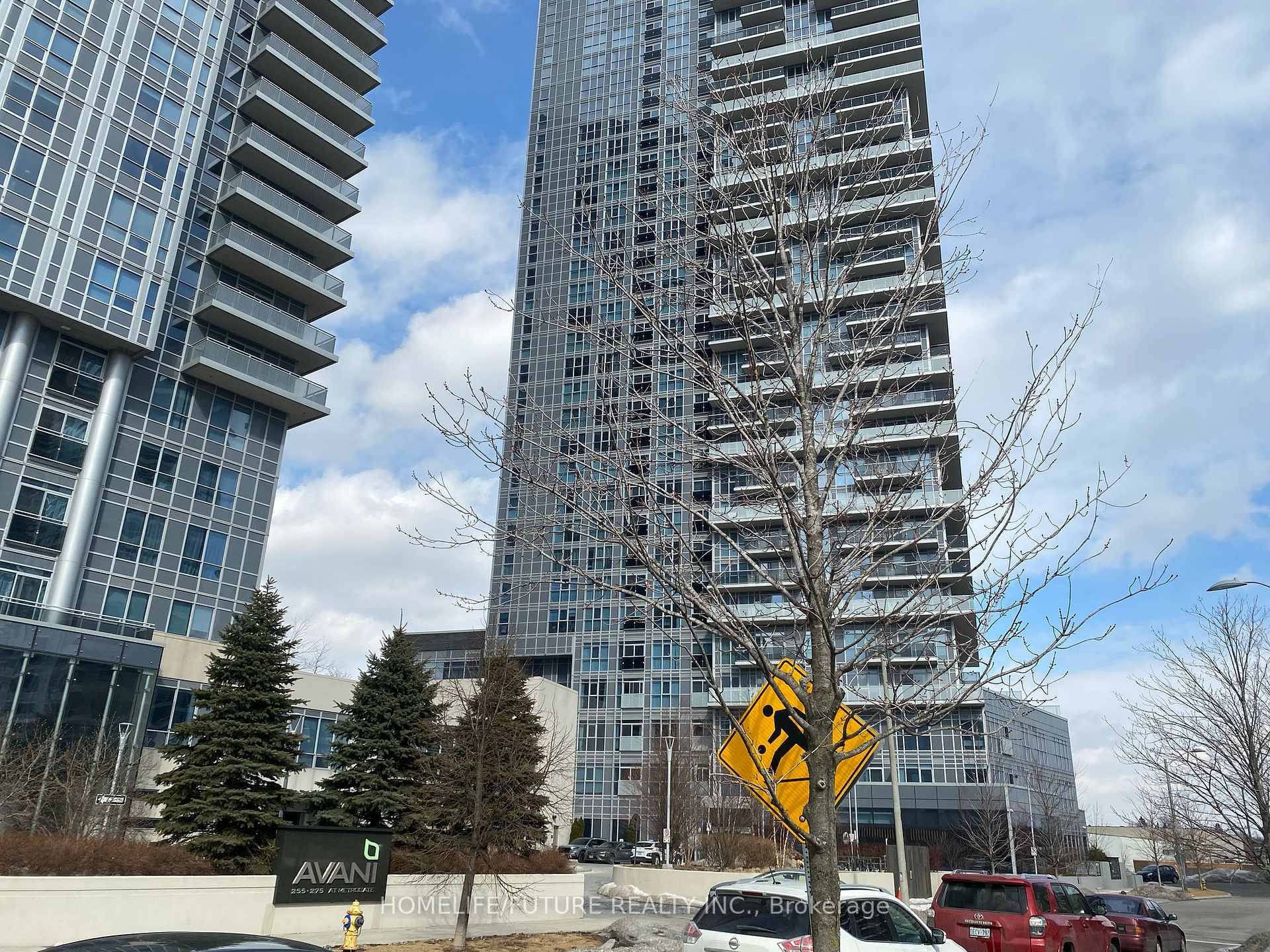 Luxury Tridel Built Avani 2 Condominium W High Quality Amenities.