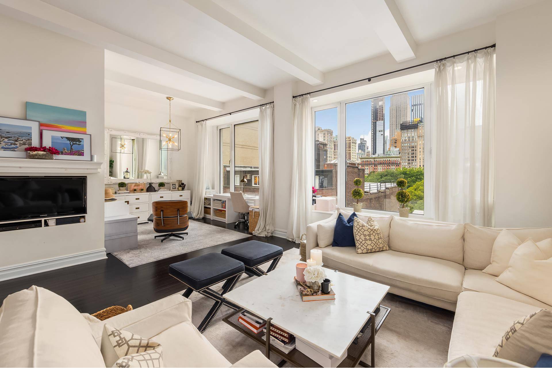 Residence 7B at 21 East 22nd Street is a beautifully designed high floor loft situated in a premier co op building located in one of the most desired neighborhoods, Flatiron.