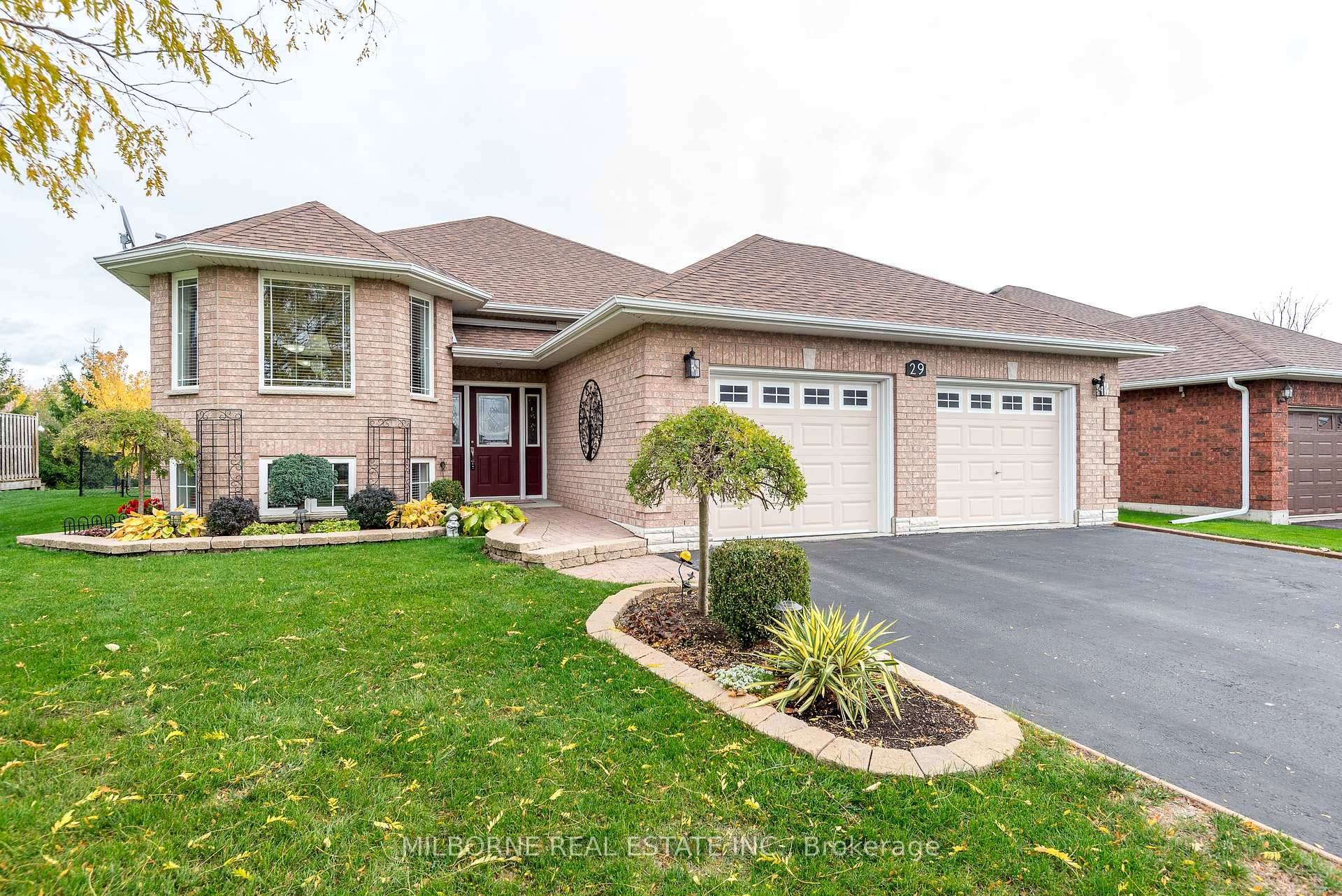Welcome to this spotless, well maintained, all brick 2 2 bedroom, 3 bathroom bungalow nestled in one of the city's most desirable neighbourhoods !