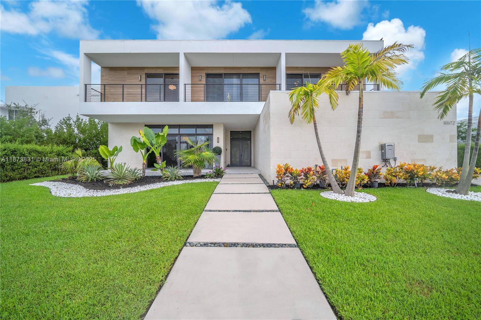 A modern jewel in Botaniko.