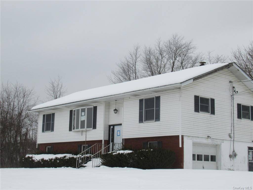 3 bedroom 2 bath raised ranch in the heart of Ulster County on 1.
