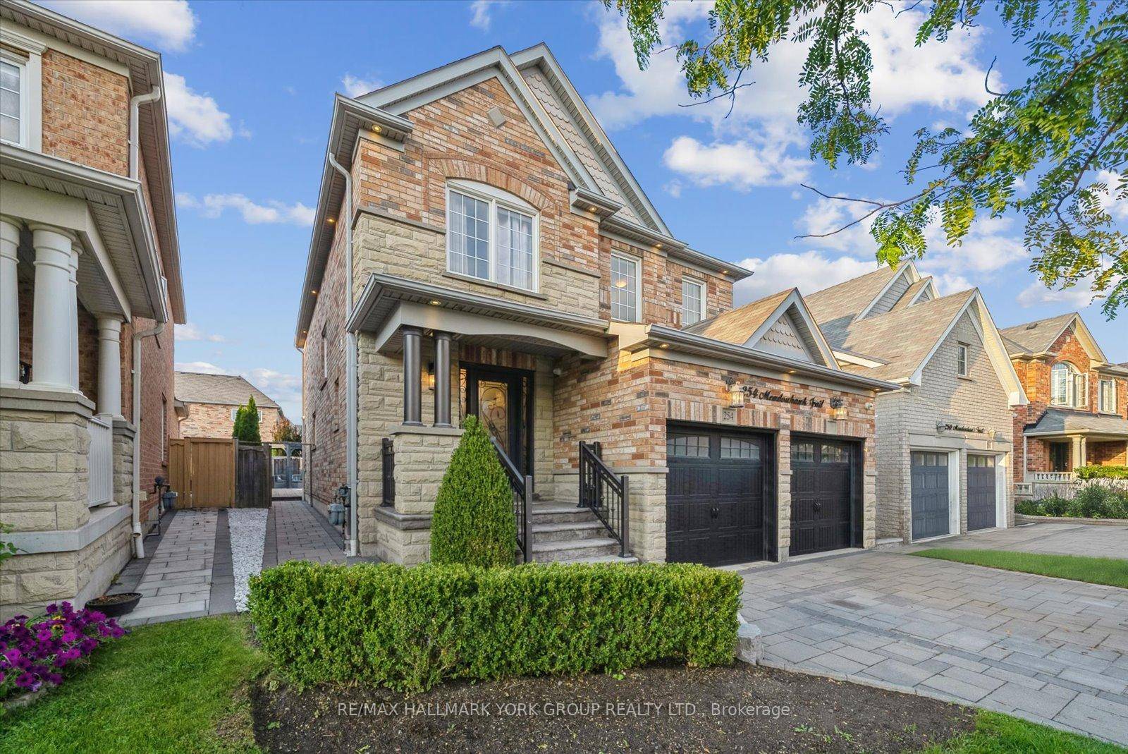 Welcome to this beautifully upgraded executive residence on a premium pie shaped lot, showcasing fabulous curb appeal with an all brick and stone fac ade, outside potlights and an interlocked ...