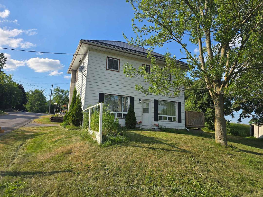 Welcome to Unit A at 199 William Street a beautifully updated 3 bedroom, 1 bath unit in a charming side by side duplex.