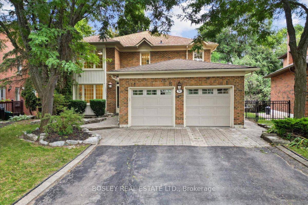Welcome to 50 Simmons Crescent, a rare opportunity to own a home on one of Auroras most sought after and tightly held streets.