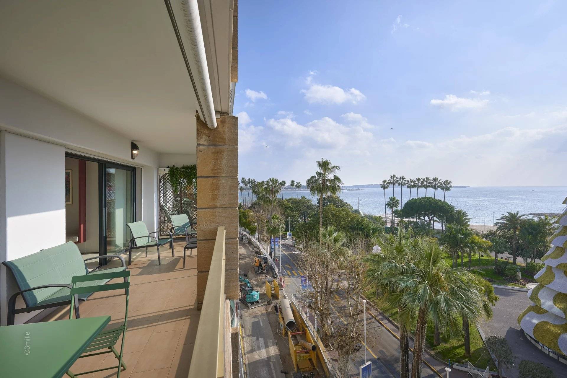 CANNES CROISETTE - Renovated appartment facing the Palais des Festivals