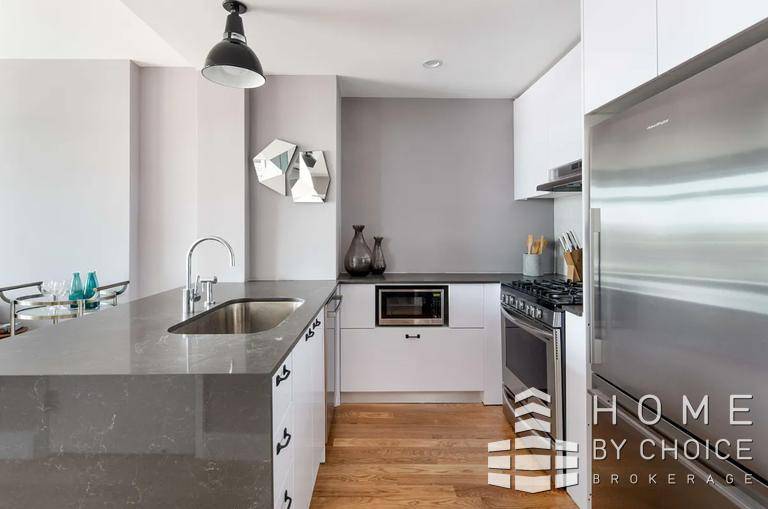 Large, Bright, and Renovated Rent Stabilized One Bedroom w Washer amp ; Dryer in Prime WilliamsburgResidence 509 at 371 Humboldt Street offers the rare opportunity to live in a renovated ...