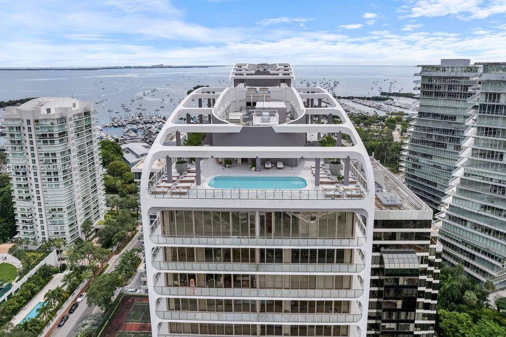 Bring best PH Buyers to this exceptional 4 bed 4.