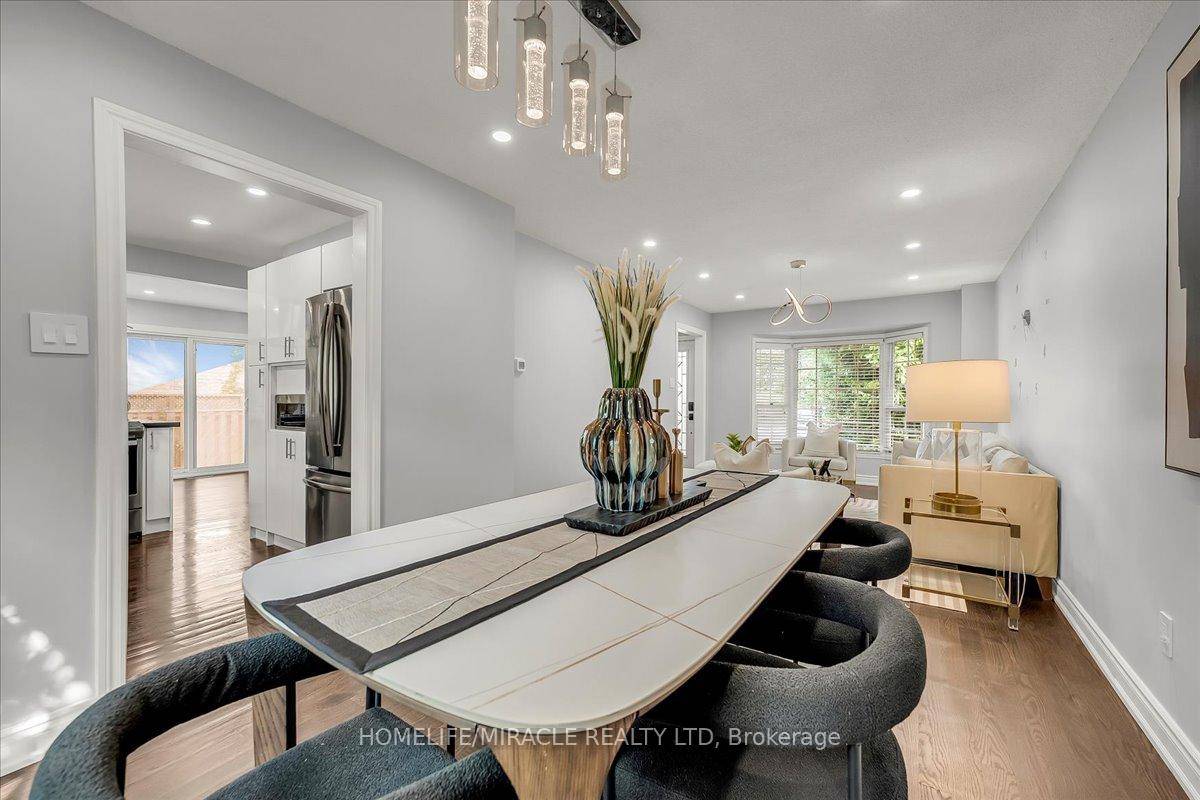 Welcome to 301 O'Donoghue Ave a beautifully upgraded, east facing smart home on premium lot in Oakville's desirable River Oaks community.