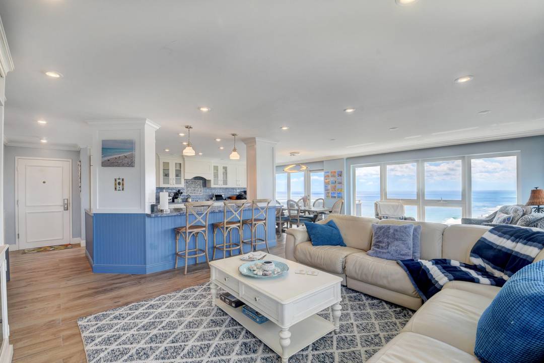 Escape to the sun this winter at Ocean Reef Towers, an exclusive boutique building located directly on the sand with just 54 private residences.