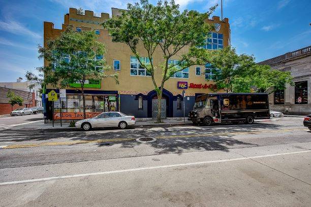 One Of A Kind Times Building commuter's paradise condominium that contains over 900 sq.