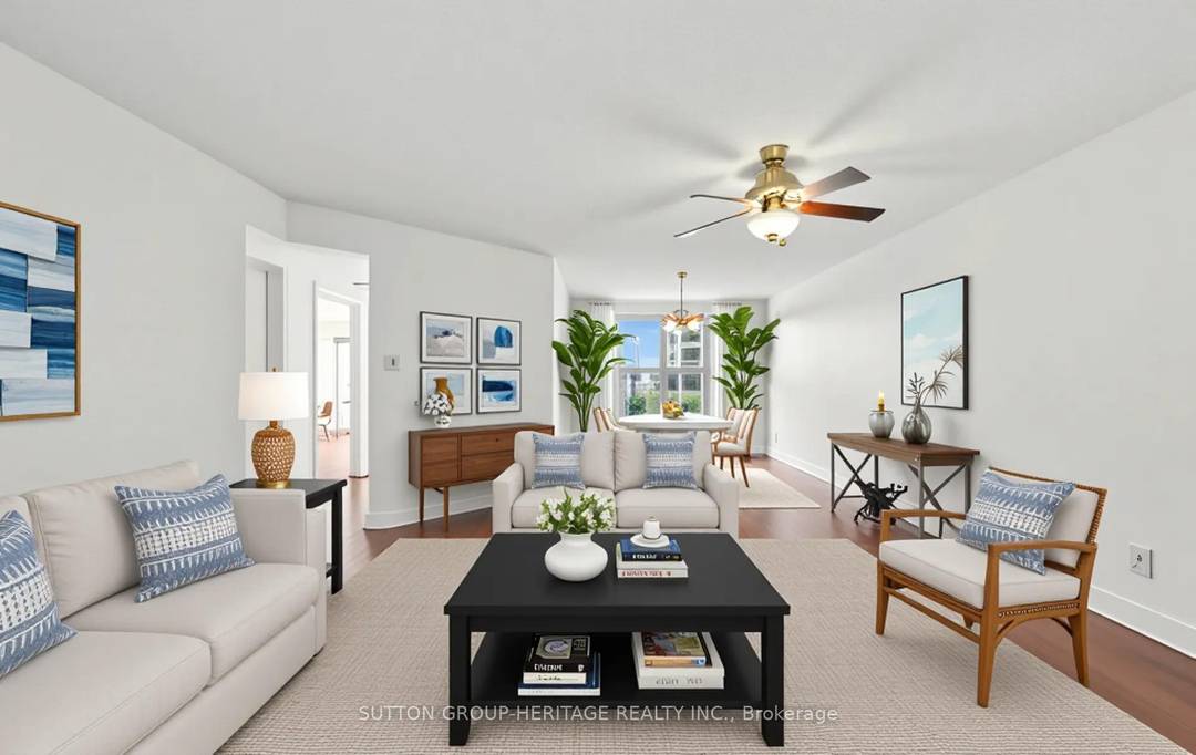 Waterfront Living at Its Finest !