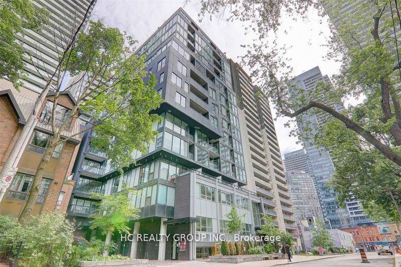 Do Not Miss Your Chance To Move Into This Spacious amp ; Bright Corner Unit In The Heart Of Downtown, Close To All Amenities !