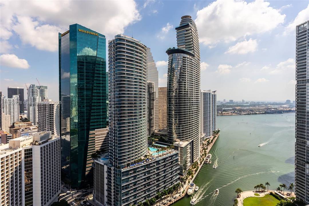 An opportunity to live your story At the intersection of Brickell Financial District and Miami Rivers Lifestyle is the location of Viceroy residence is to be part of the Viceroy ...