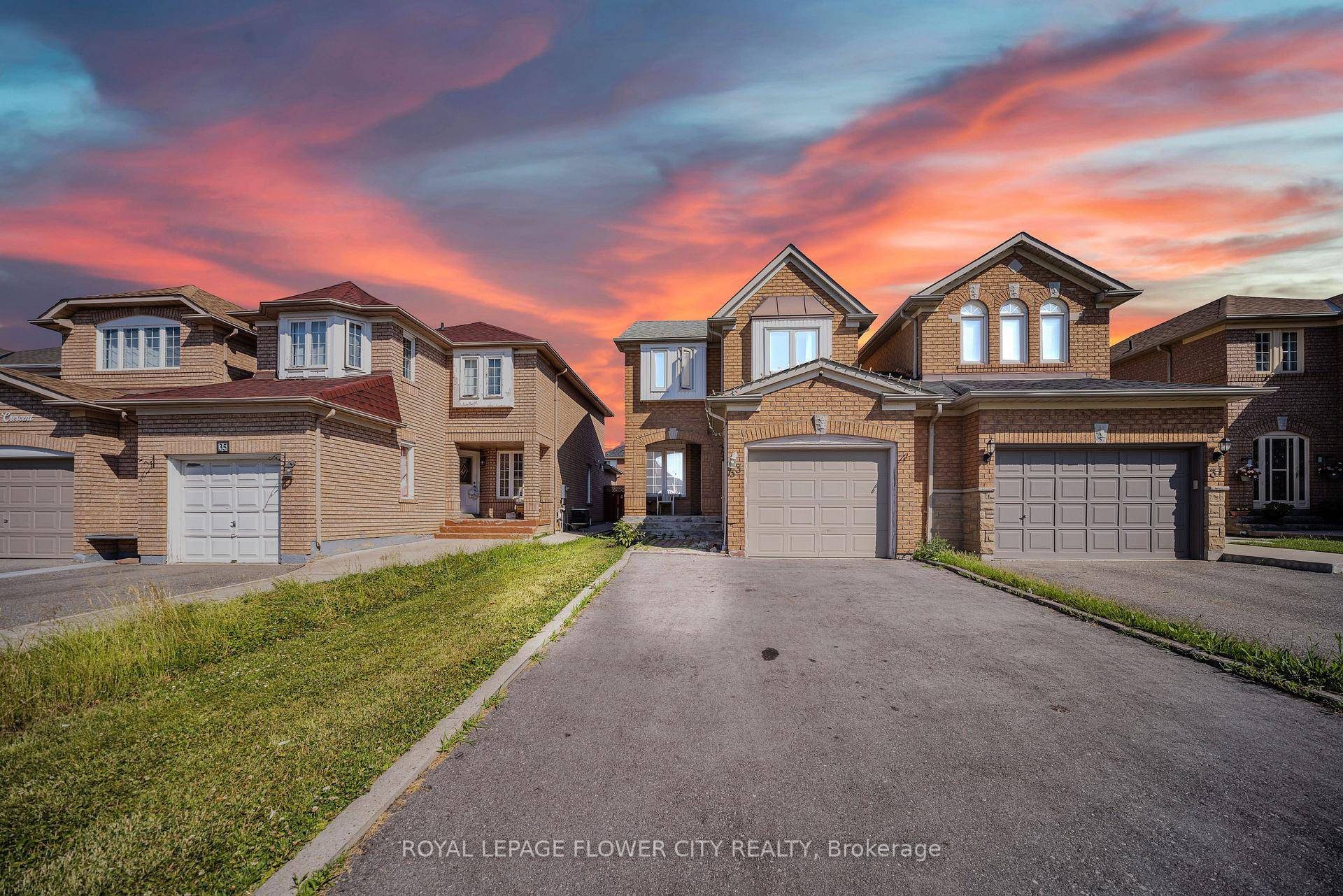 Beautiful 3 Bedroom Link Detached Home Offering A Functional Layout With Separate Living And Family Rooms, Perfect For Both Relaxation And Entertaining.