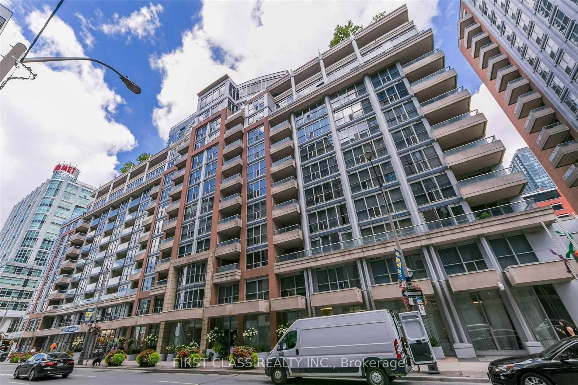 Quality Tridel Built Icon Condo in Prime Downtown Location !