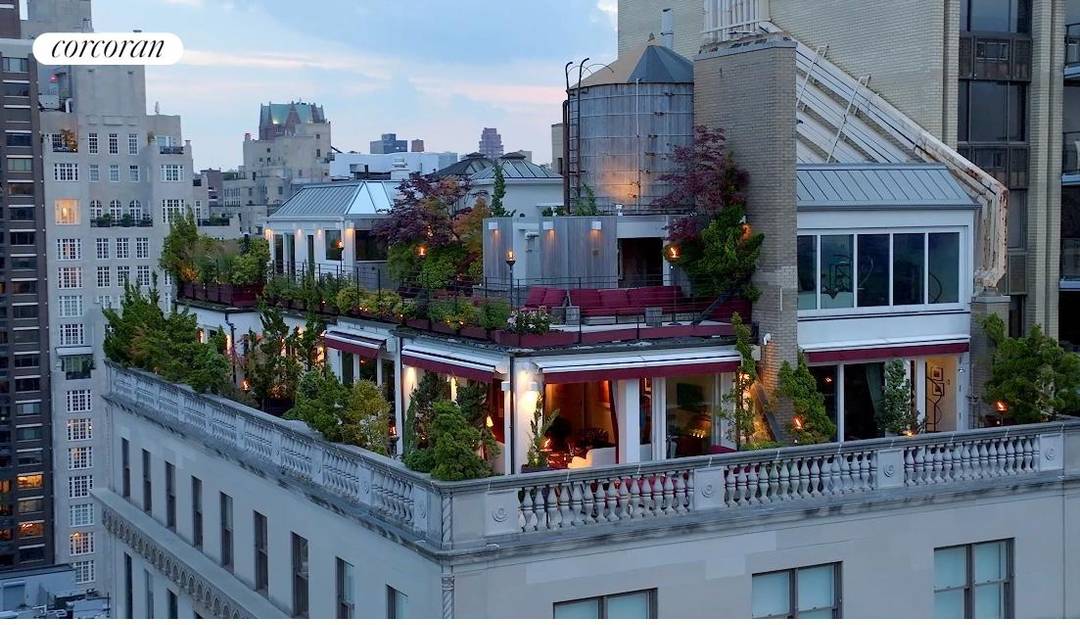 Irreplaceable Duplex Penthouse in Boutique J.