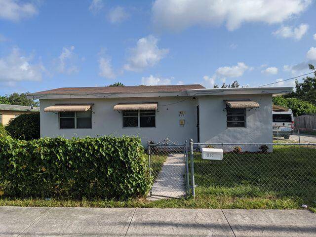 Recently renovated. Huge garage and space to park your boat.