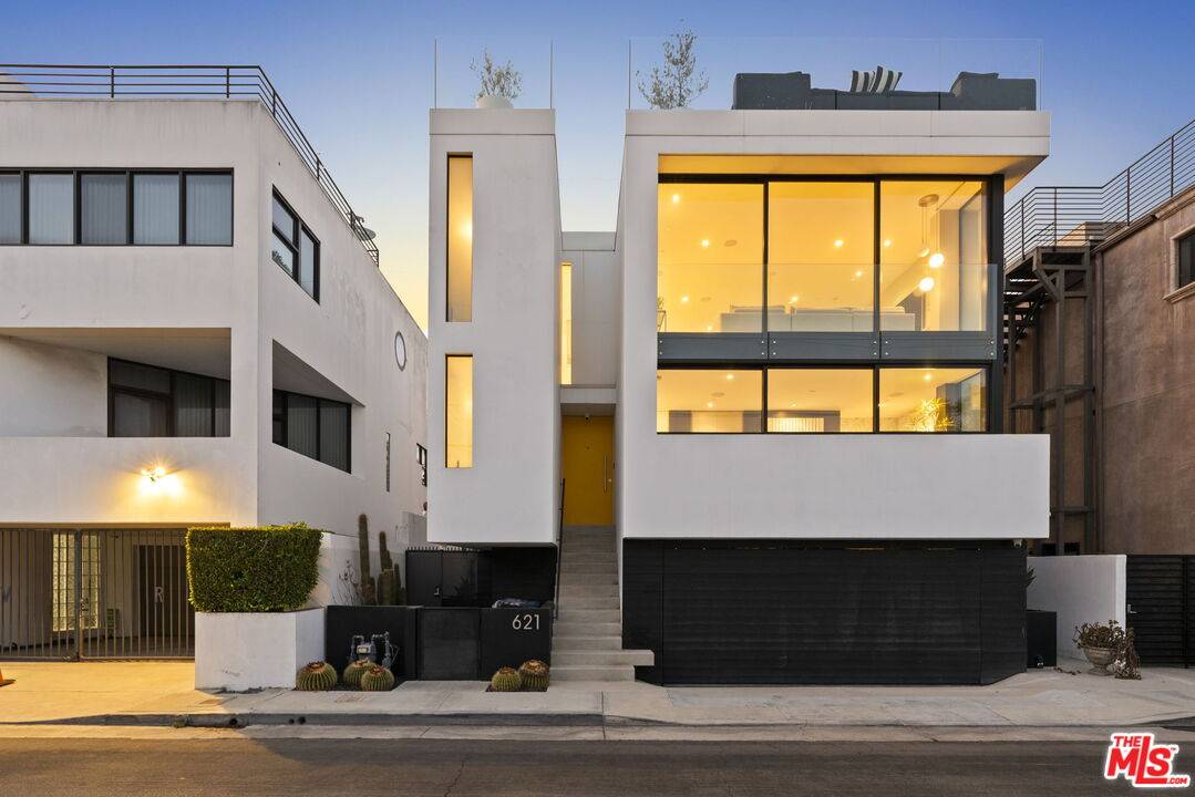 621 Mildred Ave 3BR Marina Del Rey La