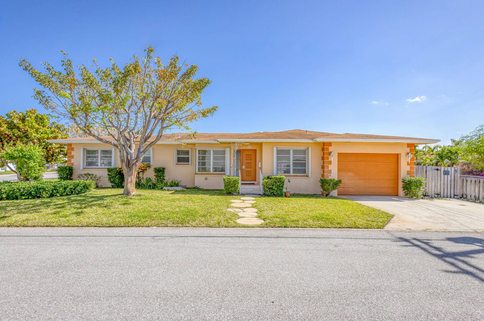 Located in the heart of Lake Worth Beach, this spacious 3 bedroom, 3 bathroom, pool home sits on a rare double corner lot with no HOA.