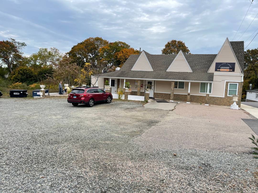 This building has been used as a restaurant for 35 years.