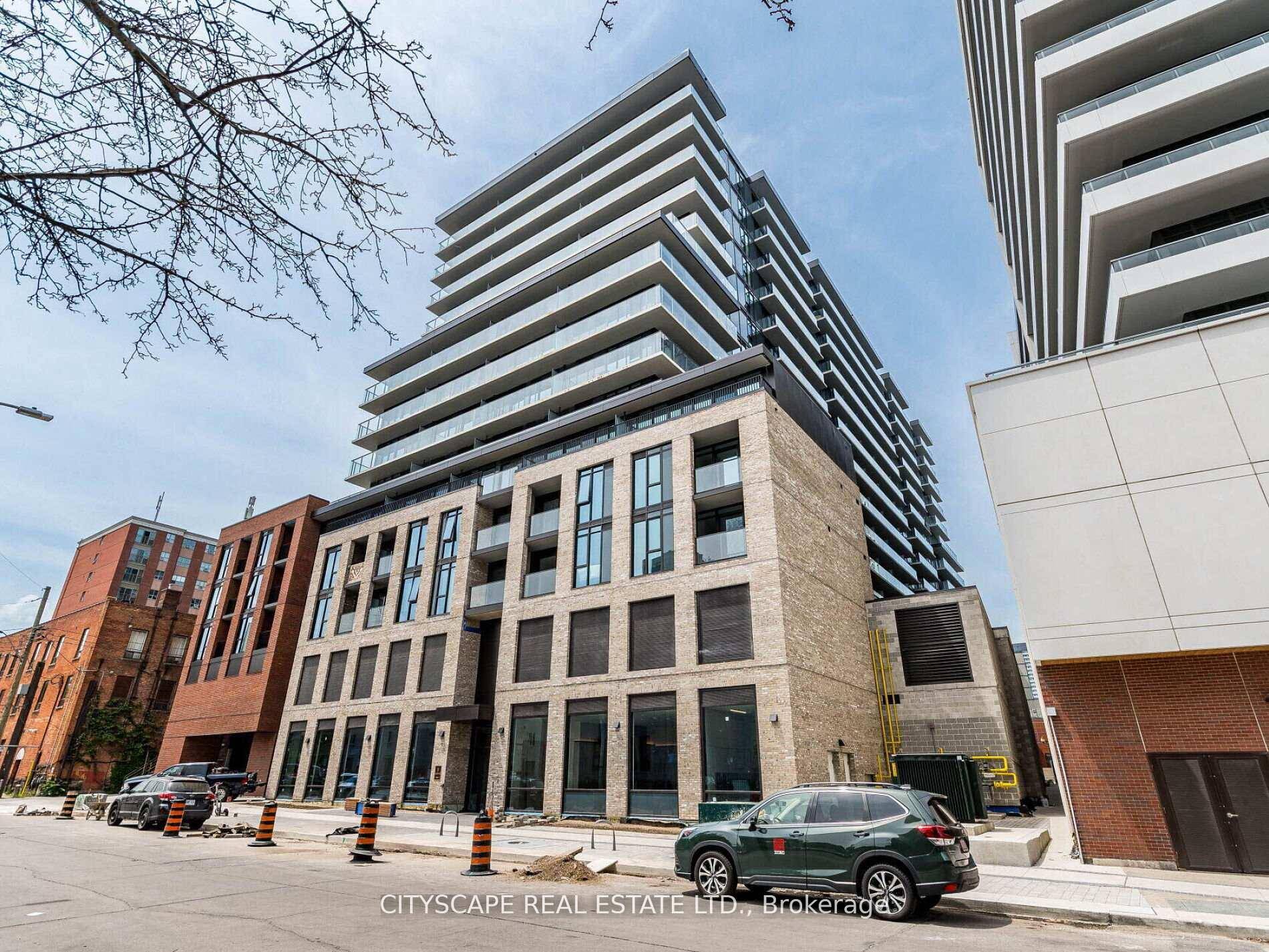 This is a Rare find ! Corner two bedroom unit in the Lattice 1 floor plan offers the ultimate in modern living with a spacious open concept layout and an ...