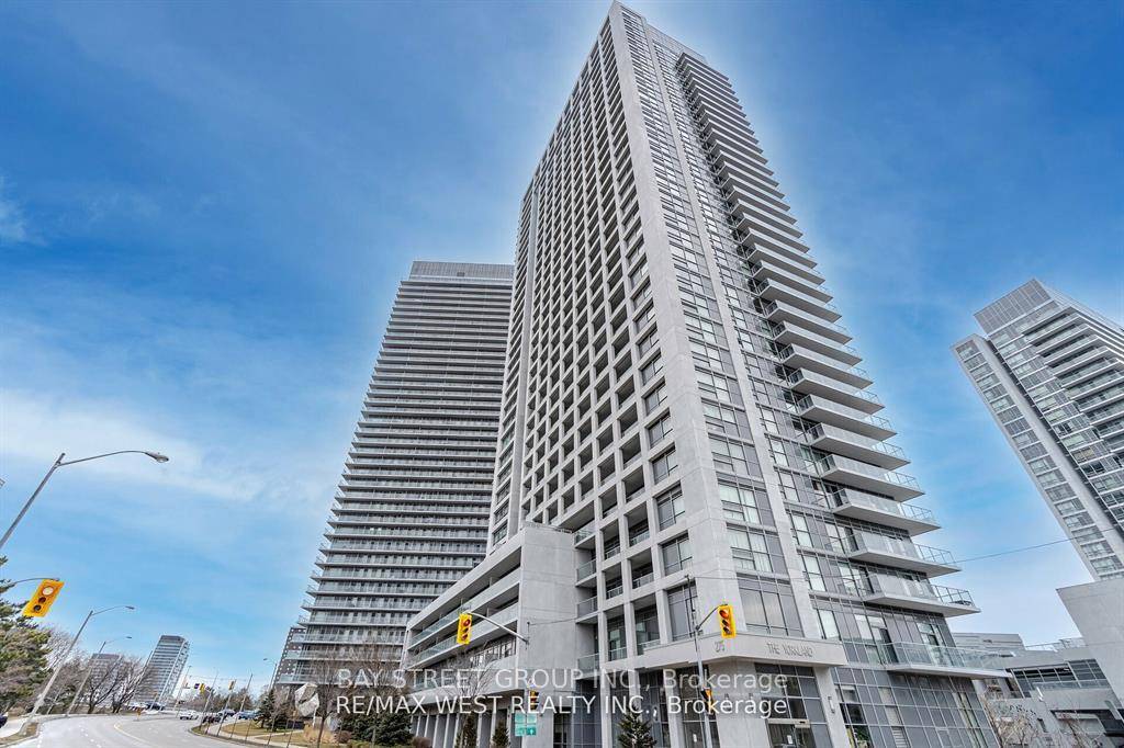 Georgeous Luxury Condos Situated In The Coveted Area Of Sheppard 404.
