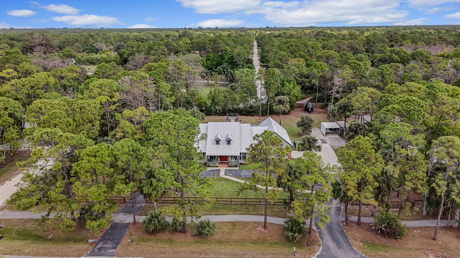 Welcome to your dream retreat at 12245 160th Road North in the beautiful Jupiter, FL !