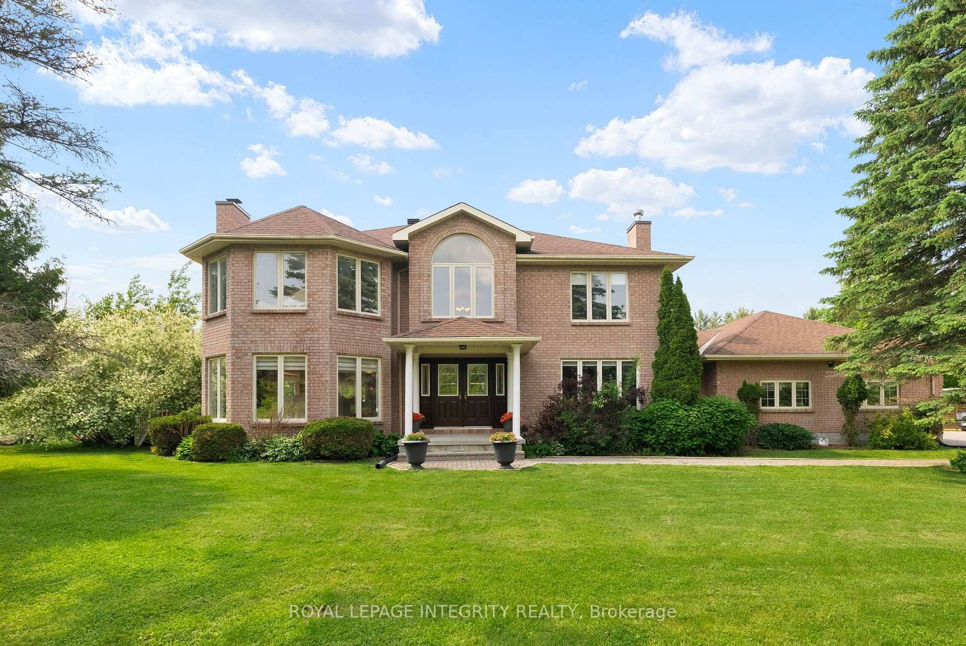 A rare gem in coveted Emerald March Estates !