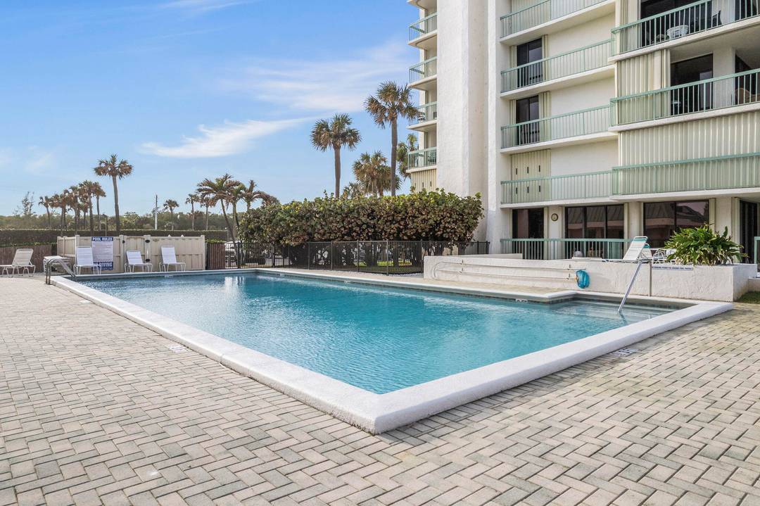 DON'T WAIT TO LIVE YOUR OCEANFRONT DREAM.
