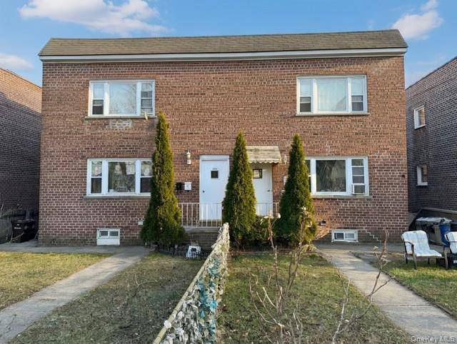 Prime Throggs Neck Multi Family Package Deal Investment Opportunity Excellent opportunity to own a solid all brick 2 family building package totaling 4 unit in the highly desirable Throggs Neck ...