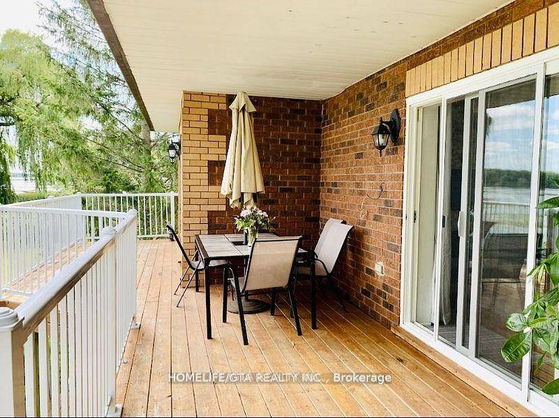 Beautiful All Season Brick Raised Bungalow, Direct Access To Lake.