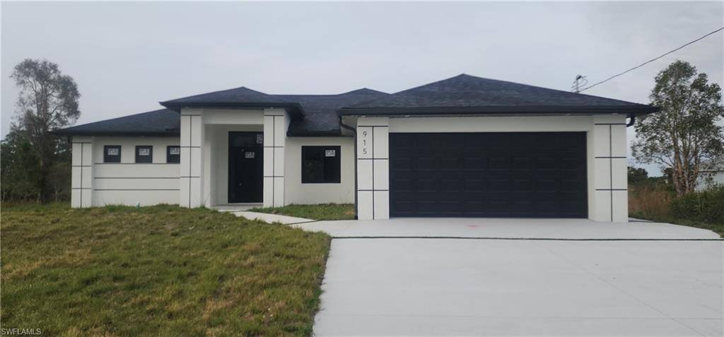 This stunning single family home boasts 3 bedrooms, 2 bath and a 2 car garage, providing ample space for you and your family to live comfortably.