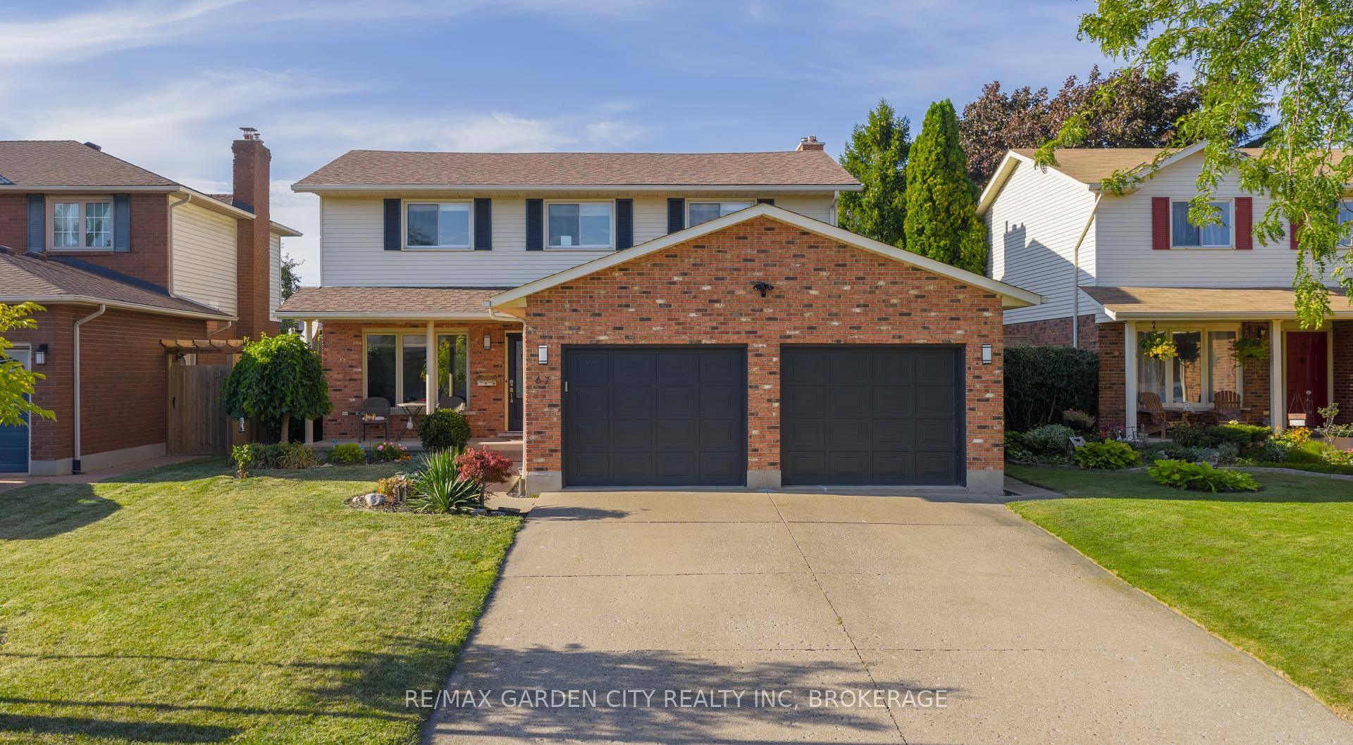 This 4 1 bedroom, 3. 5 bathroom family home is tucked into one of the North Ends most desirable neighborhoods, in a highly regarded school district.