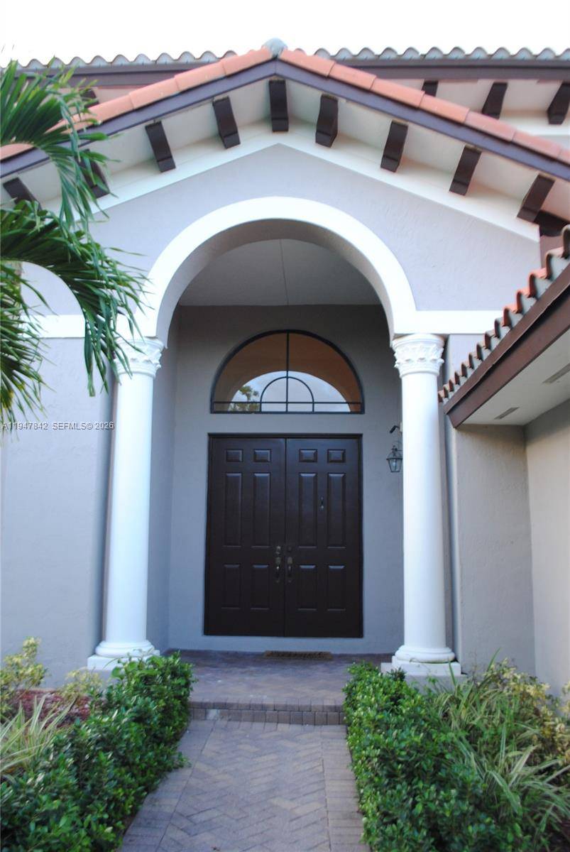 Welcome to Miami s hidden gem nested in the vibrant Cutler Cay community, step inside a spacious living area wiyh high ceilings, with recently remodeled roofing, the home boasts five ...