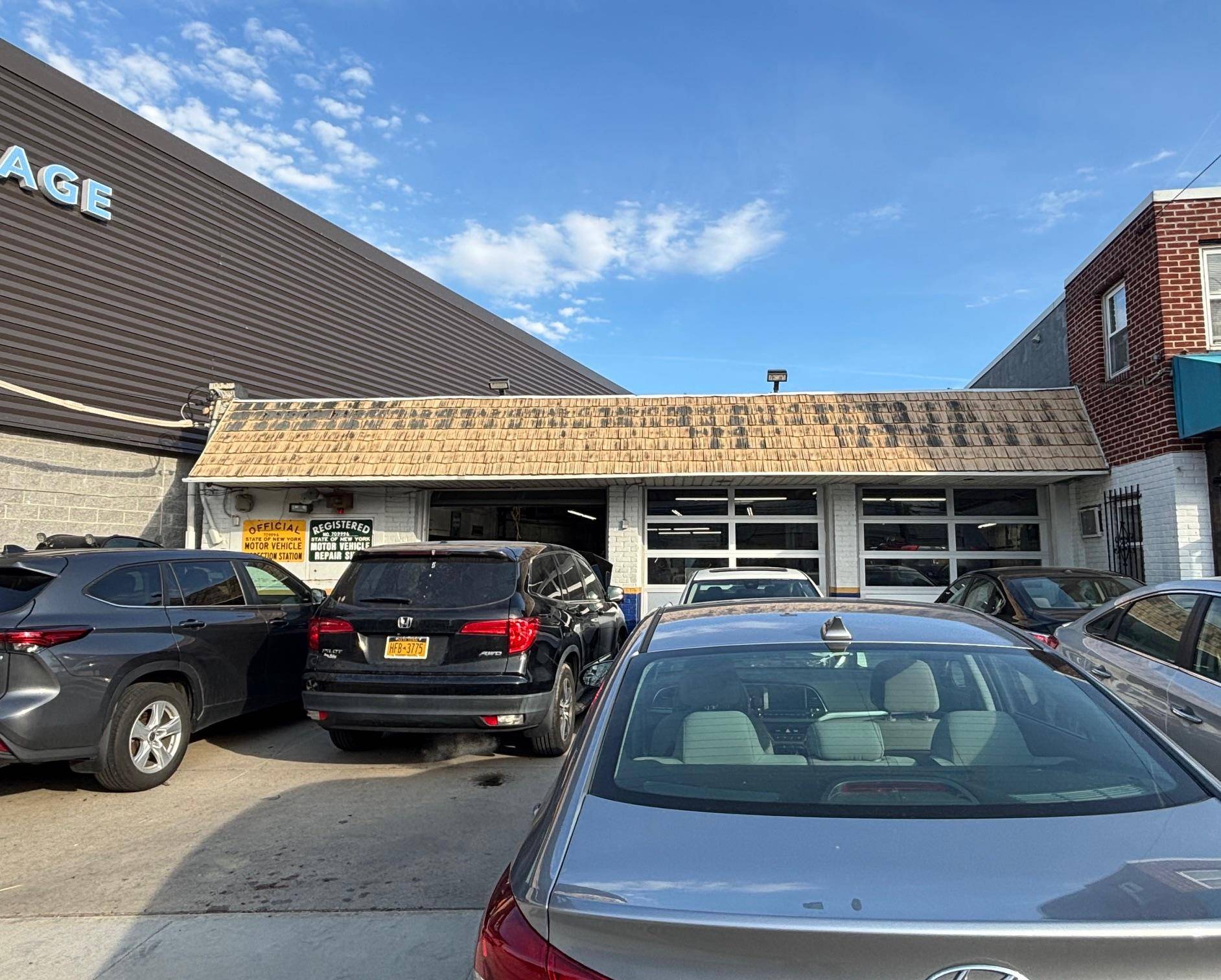 warehouse building for sale, and if wanted Long running established autobody shop including inventory.