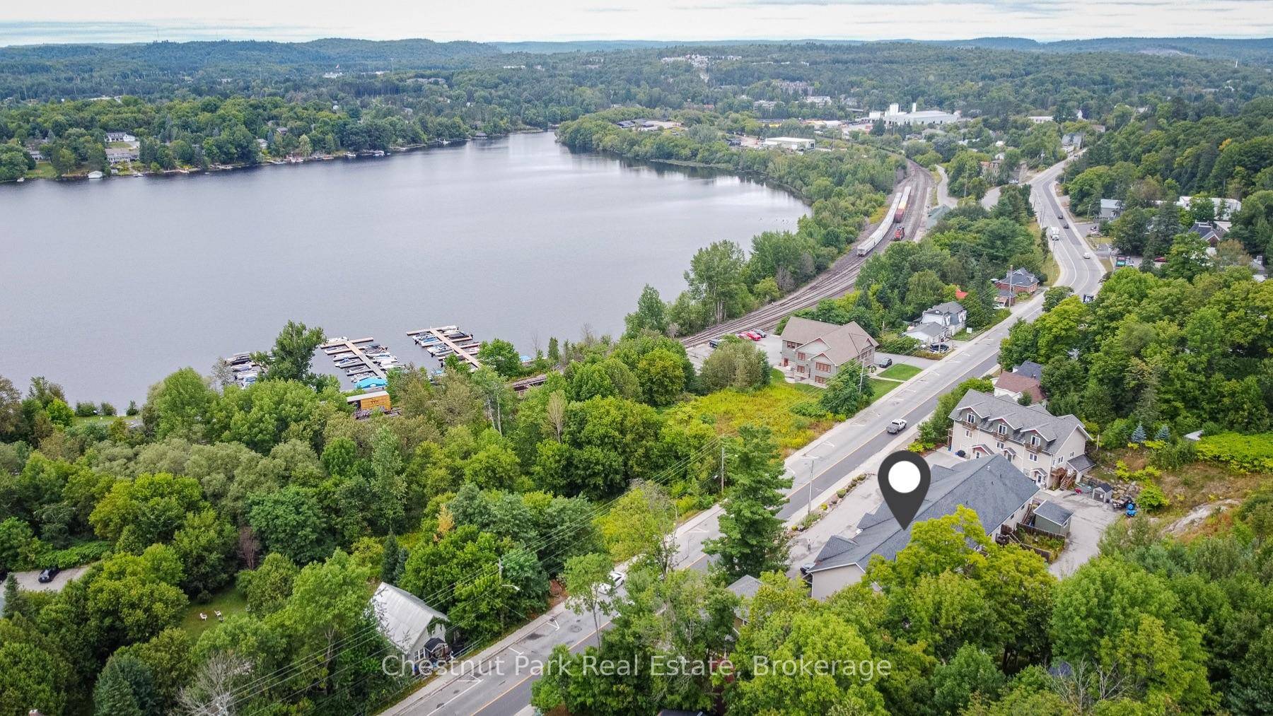 MOVE IN READY TOWNHOME, located close to downtown Huntsville, offers the perfect mix of MUSKOKA CHARM, modern comfort, and everyday CONVENIENCE.