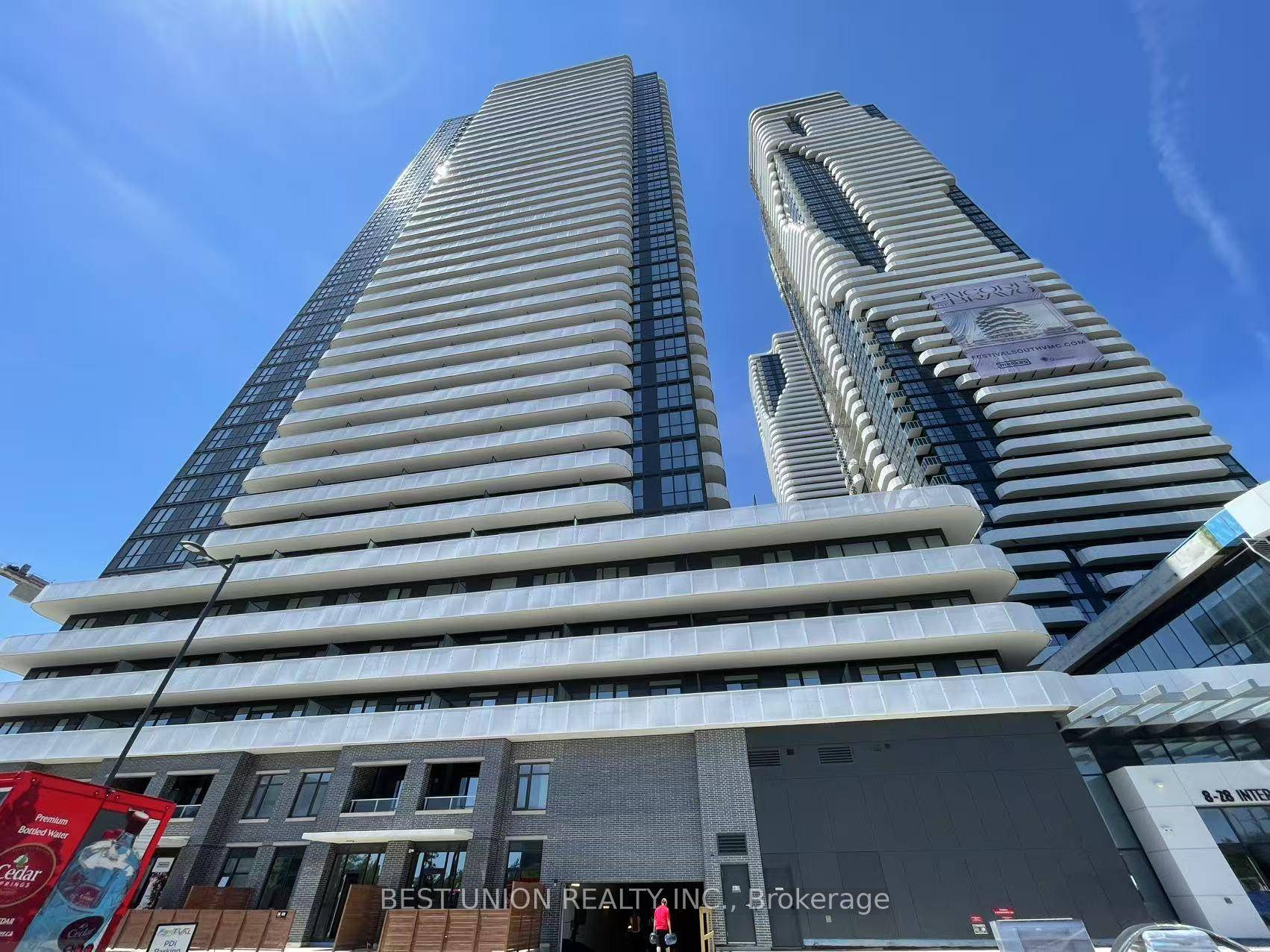 Great lived in 1 Bed Modern Unit 499 Sqft 136 Sqft Balcony, at Famous Grand Festival !