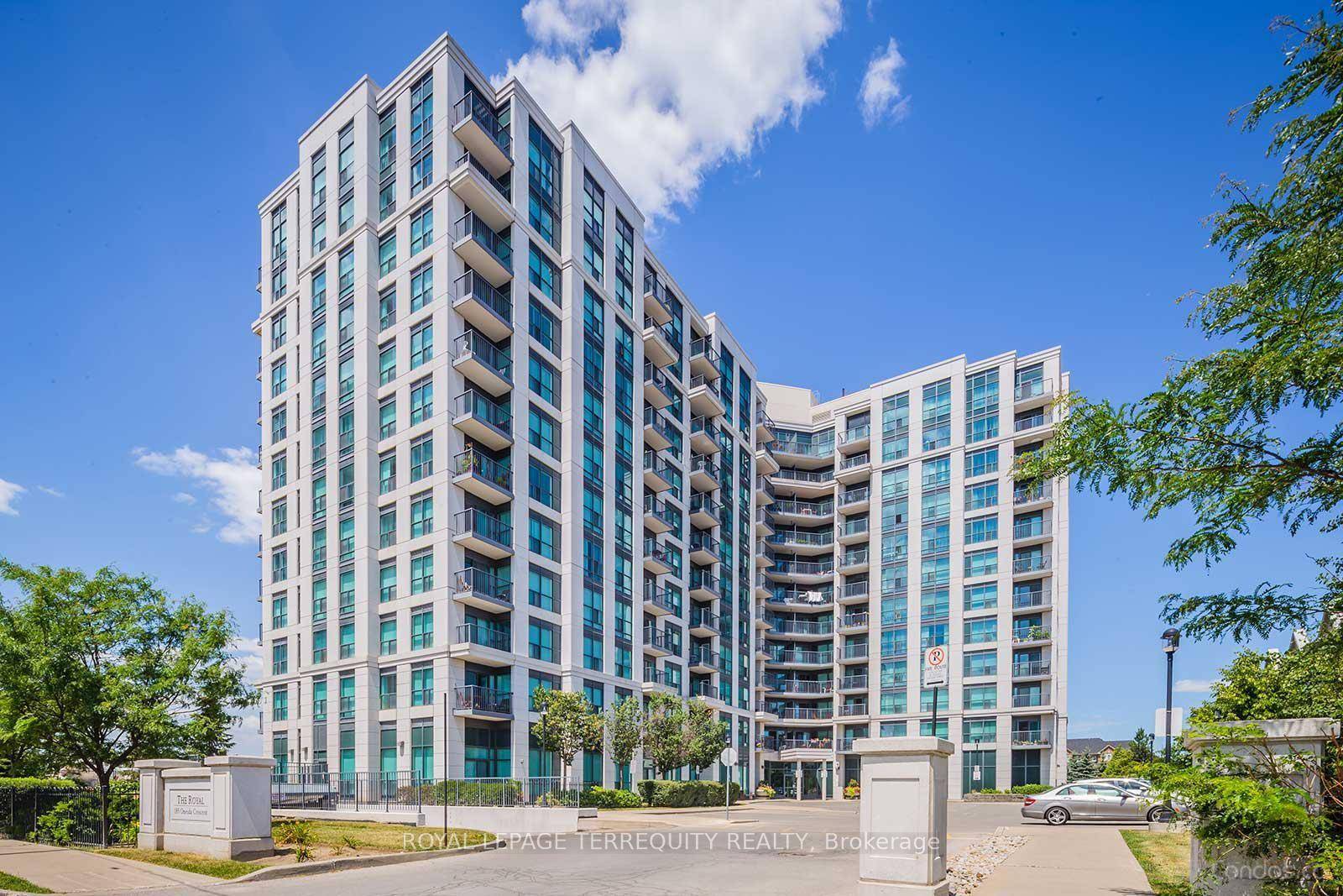 A spacious 2 Bdrm 2 Bath Modern Unit.