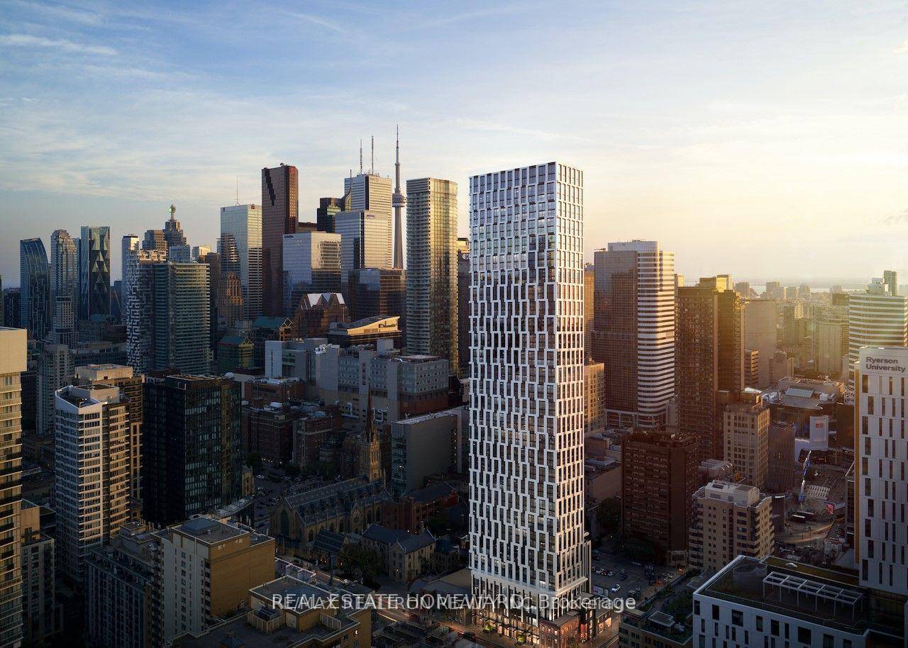 Well designed 1Bedroom Den suite offering unobstructed city views through floor to ceiling windows.