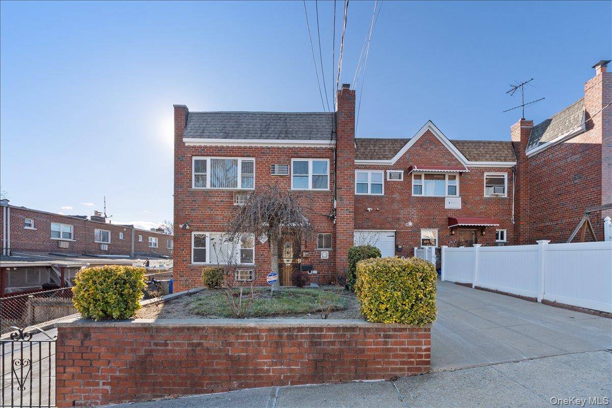 Experience modern living at its finest at 3511 McOwen Avenue.