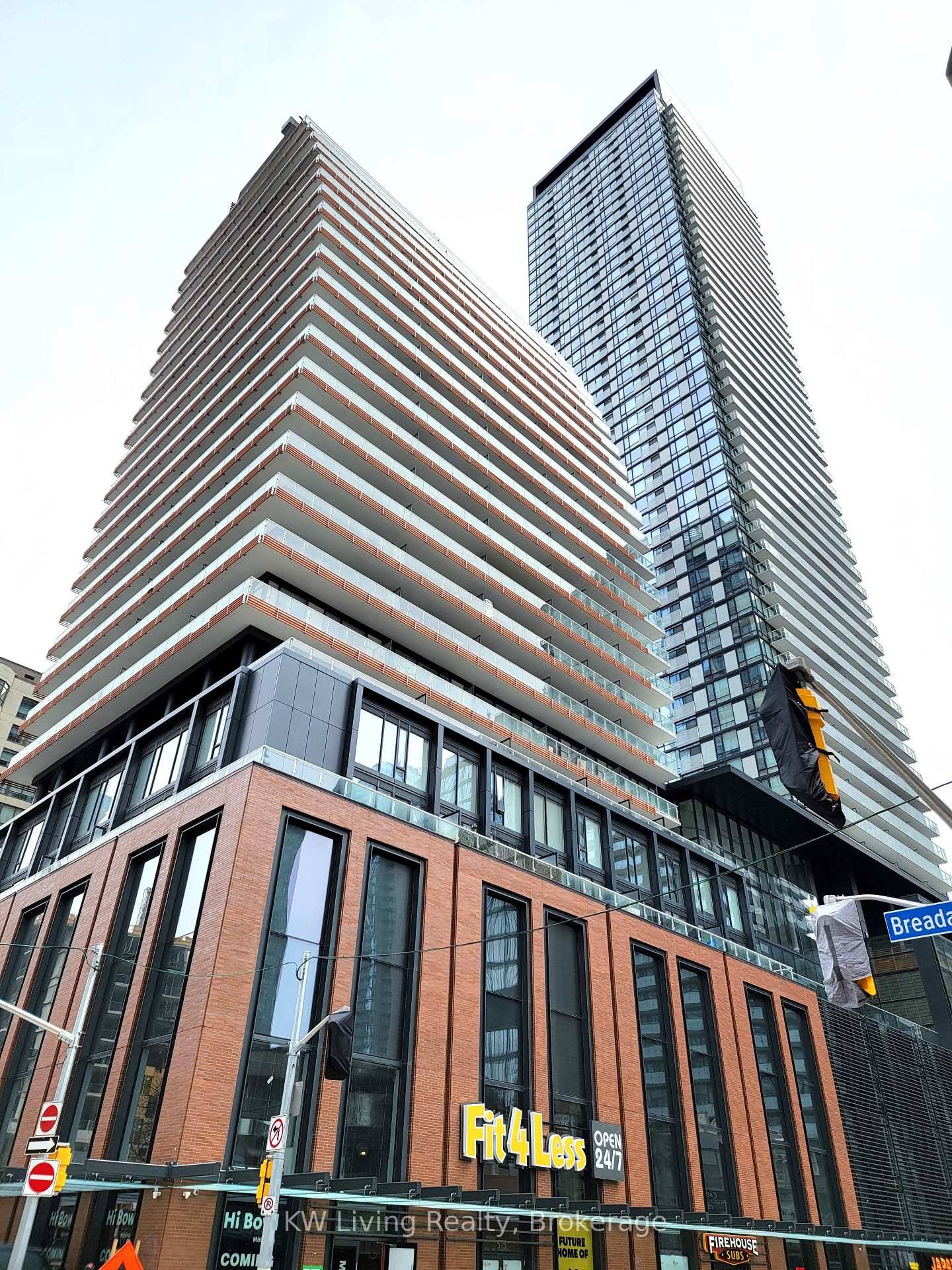 Teahouse Condo on Yonge Street Downtown Toronto !