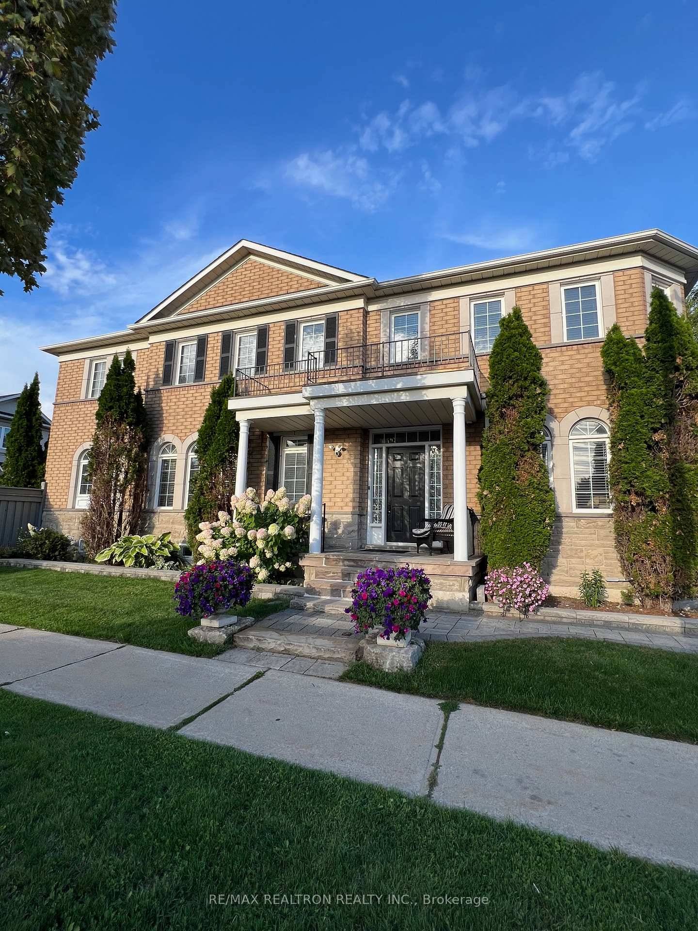 Welcome to this generously sized and beautifully finished 1 bedroom basement apartment, designed to offer both style and functionality.