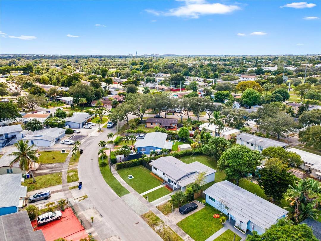 Move in Ready, NEW roof, Impact windows and doors.