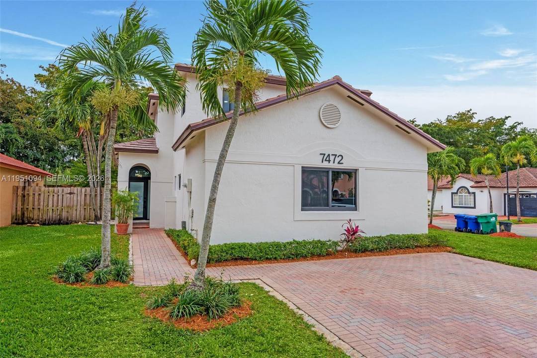 Beautifully updated home located in the gated community of Turtle Run in Hialeah.