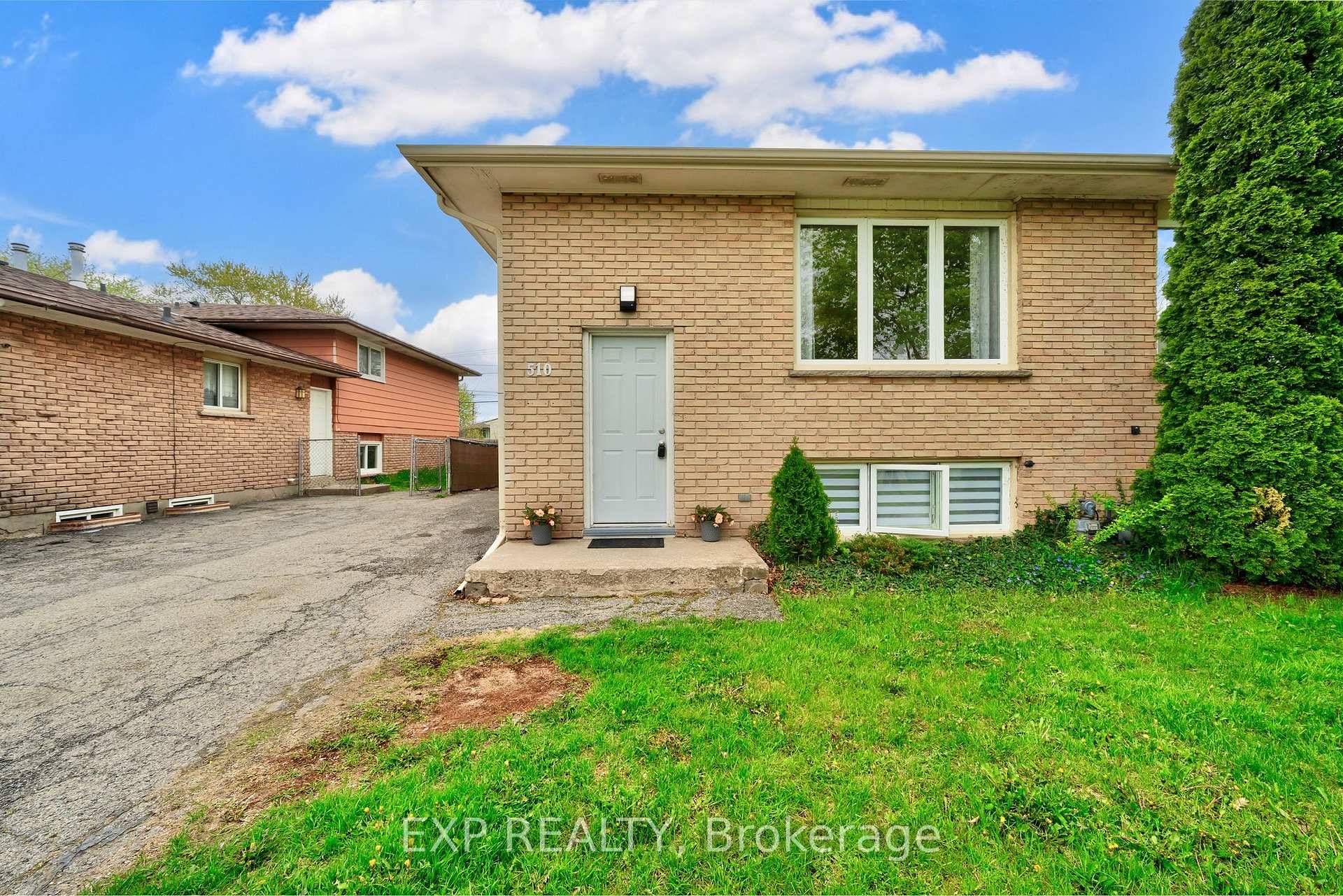 Located directly across from Niagara College, this spacious 3 2 bedroom, 2 bath semi detached raised bungalow home is a golden opportunity for investors or savvy first time buyers looking ...