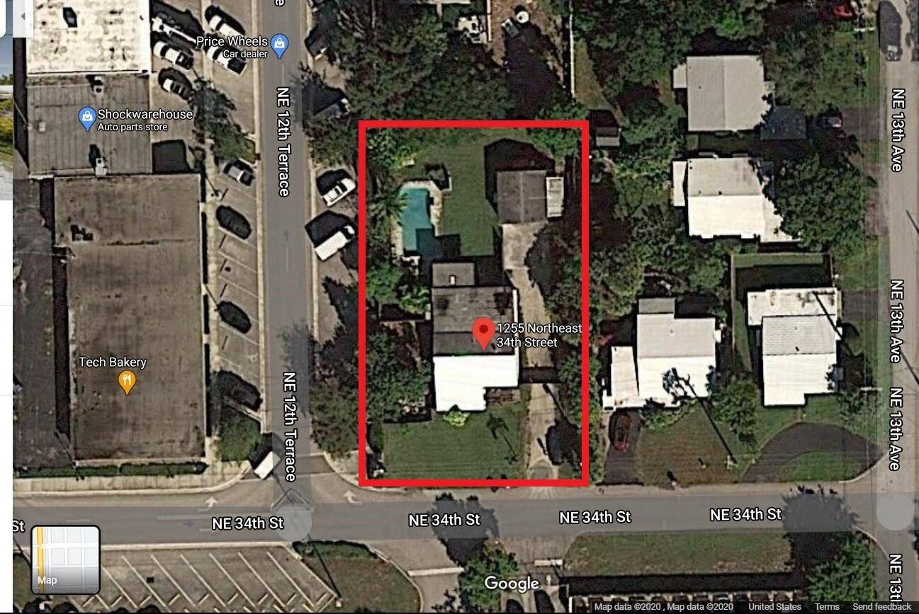GREAT LAND DEVELOPMENT OPPORTUNITY EXCEPTIONALLY LOCATED IN THE HEART OF DOWNTOWN OAKLAND PARK !