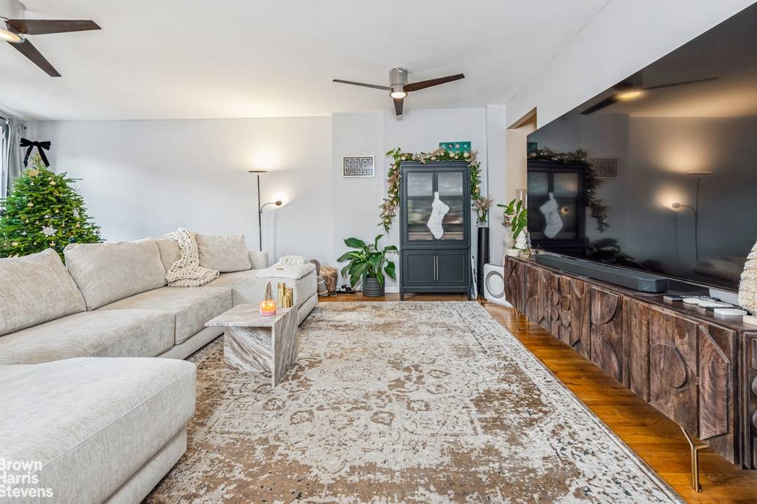 Situated directly across from Morningside Park, Unit 6N is a bright and spacious three bedroom, one bath co op apartment located on the 6th floor in a well maintained elevator ...